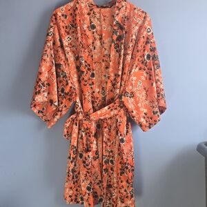 Sofia by Sofia Vergara Orange Floral Kimono Robe